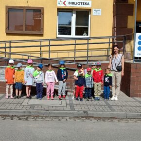 Jagódki w bibliotece