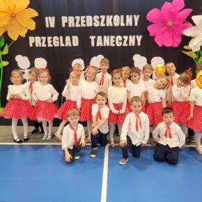 Udział grupy Kropek w IV Przeglądzie Tańca.