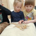 img 20250327 101450 150x150 - Egzotyczni goście w przedszkolu.