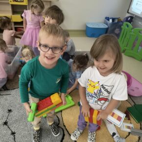 Grupa „Gruszki” świętuje Dzień Chłopaka 🍐