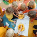 49 150x150 - Pszcz&oacute;łki świętują Dzień Dyni