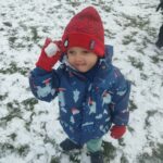 IMG20251124112514 150x150 - Dzieci z grupy &bdquo;Kotki&rdquo; z radością powitały pierwszy śnieg