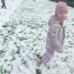 IMG20251124112520 150x150 - Dzieci z grupy &bdquo;Kotki&rdquo; z radością powitały pierwszy śnieg