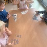 IMG 3366 150x150 - Gruszki poznają pojęcia: mały &ndash; większy &ndash; największy! 🐻