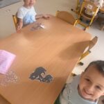 IMG 3367 150x150 - Gruszki poznają pojęcia: mały &ndash; większy &ndash; największy! 🐻