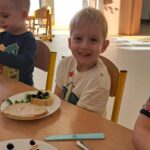 Messenger creation E6BBBD79 1D60 4E85 B2F5 8E6F2E6D8350