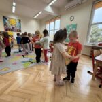 a nCupaj 150x150 - Zabawy ruchowe i tańce z balonami w Słoneczkach