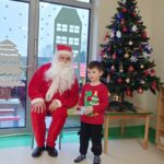 Mikołaj z wizytą u Pszczółek grupa III 129 150x150 - Mikołaj z wizytą u Pszczółek grupa III