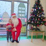 Mikołaj z wizytą u Pszczółek grupa III 130 150x150 - Mikołaj z wizytą u Pszczółek grupa III