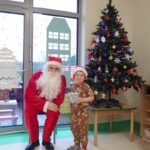 Mikołaj z wizytą u Pszczółek grupa III 143 150x150 - Mikołaj z wizytą u Pszczółek grupa III