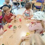 1765364917872 150x150 - Warsztat ciasteczkowy w gr. Biedronki