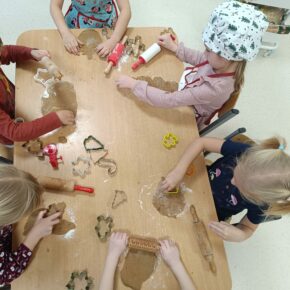 Warsztat ciasteczkowy w gr. Biedronki