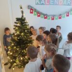 1766442755834 150x150 - Kalendarz adwentowy i ubieranie choinki w gr. Biedronki