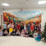 1766443761876 150x150 - Teatrzyk "O śwince co o powietrze nie dbała "