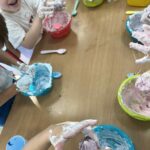 1766445667016 150x150 - Brokatowy slime - warsztaty sensoryczne w gr. Biedronki