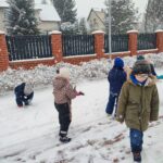 IMG 20260217 112550 150x150 - Zabawy na śniegu