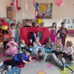 a6fef2fe b213 4efd 9f7e 55106c4b8a78 150x150 - Zakochany bal